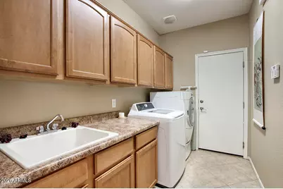 3225 N 137th Drive, Avondale, AZ 85392 - Photo 8