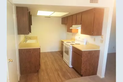9609 W Cinnabar Avenue #B, Peoria, AZ 85345 - Photo 6
