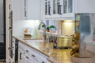 505 E Adair Dr, Phoenix, AZ 85012 - Photo 26