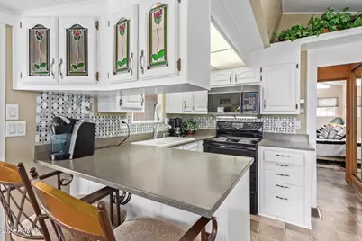 17200 W Bell Road #119, Surprise, AZ 85374 - Photo 12