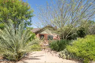 1636 E Pinchot Ave, Phoenix, AZ 85016 - Photo 1