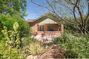 1636 E Pinchot Ave, Phoenix, AZ 85016 - Photo 2