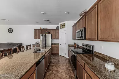 9007 W Jefferson Street, Tolleson, AZ 85353 - Photo 10