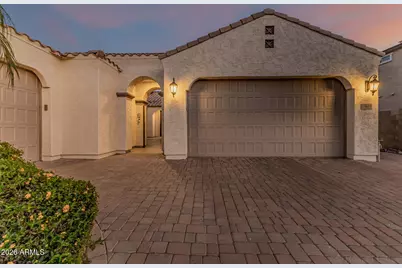 15619 W Minnezona Avenue, Goodyear, AZ 85395 - Photo 4