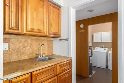 7340 N 7th Avenue, Phoenix, AZ 85021 - Photo 6