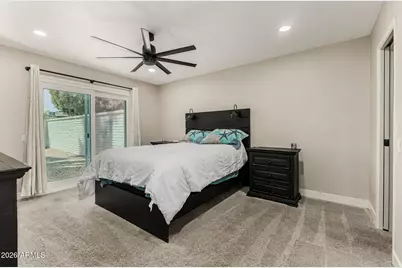 10634 W Hutton Drive, Sun City, AZ 85351 - Photo 12