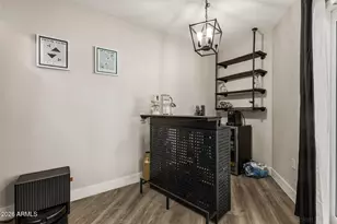 10634 W Hutton Dr, Sun City, AZ 85351 - Photo 8