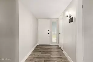 10634 W Hutton Dr, Sun City, AZ 85351 - Photo 4