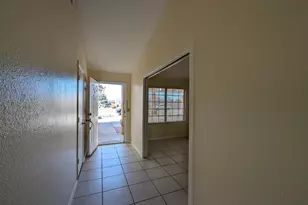 11941 N 69th Ave, Peoria, AZ 85345 - Photo 10