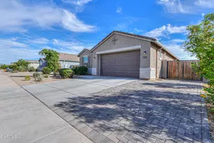 36123 W San Alvarez Ave, Maricopa, AZ 85138 - Photo 2