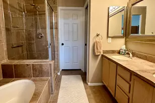 7401 W Arrowhead Clubhouse Dr, Glendale, AZ 85308 - Photo 16