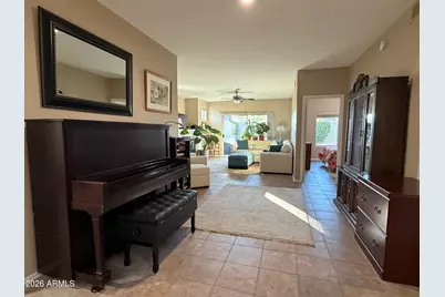 7401 W Arrowhead Clubhouse Drive #1025, Glendale, AZ 85308 - Photo 4