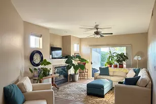 7401 W Arrowhead Clubhouse Dr, Glendale, AZ 85308 - Photo 1