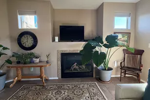 7401 W Arrowhead Clubhouse Dr, Glendale, AZ 85308 - Photo 6