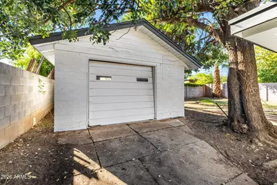 2822 N 34th Street, Phoenix, AZ 85008 - Photo 2
