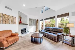 8841 S 51st St, Phoenix, AZ 85044 - Photo 16