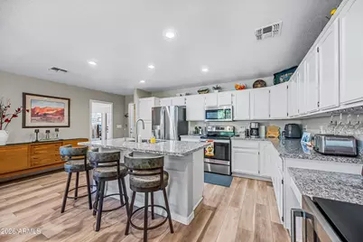 11558 E Lomita Avenue, Mesa, AZ 85209 - Photo 14