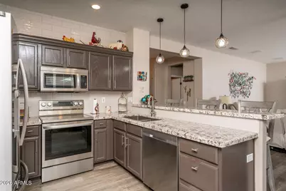 19510 N Carriage Lane, Surprise, AZ 85374 - Photo 4