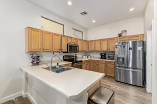 9904 E Keats Ave, Mesa, AZ 85209 - Photo 6