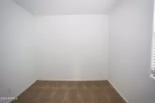 9225 W Willow Bend Ln, Phoenix, AZ 85037 - Photo 8