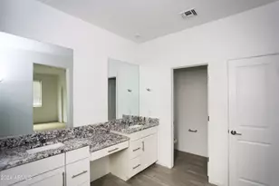 9225 W Willow Bend Ln, Phoenix, AZ 85037 - Photo 26