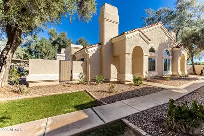 1111 W Summit Place #29, Chandler, AZ 85224 - Photo 2