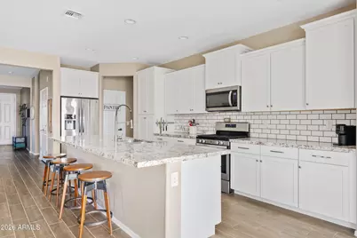 7915 S 23rd Way, Phoenix, AZ 85042 - Photo 12