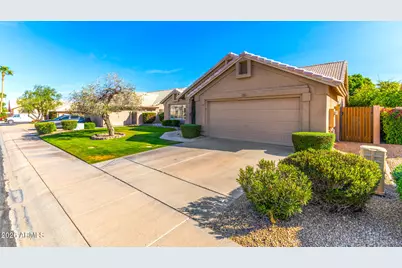 4309 E Thistle Landing Drive, Phoenix, AZ 85044 - Photo 2