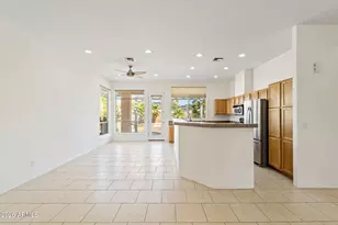 11021 N 13th St, Phoenix, AZ 85020 - Photo 8