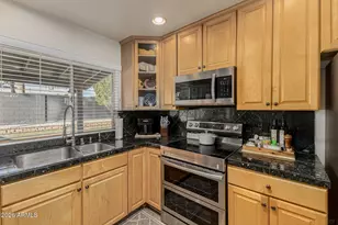 5212 E Evans Dr, Scottsdale, AZ 85254 - Photo 12