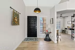 9032 E Sutton Dr, Scottsdale, AZ 85260 - Photo 16