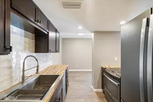 7810 E Keim Dr, Scottsdale, AZ 85250 - Photo 10