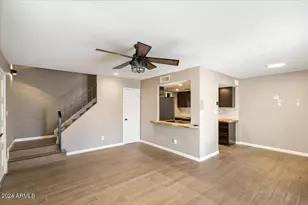 7810 E Keim Dr, Scottsdale, AZ 85250 - Photo 4