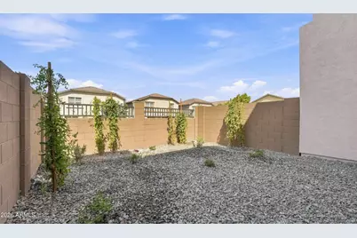 5820 S 35th Way, Phoenix, AZ 85040 - Photo 28