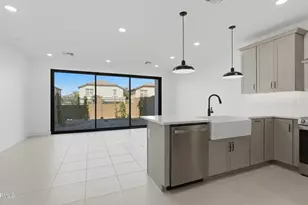 5820 S 35th Way, Phoenix, AZ 85040 - Photo 4