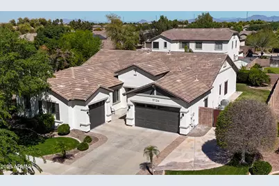 19136 E Canary Way, Queen Creek, AZ 85142 - Photo 2
