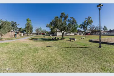 1005 W Laguna Drive, Tempe, AZ 85282 - Photo 24