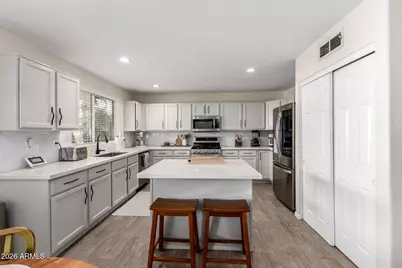 724 W Sandra Terrace, Phoenix, AZ 85023 - Photo 12