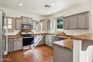 13338 N 151st Dr, Surprise, AZ 85379 - Photo 6