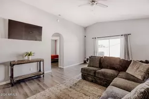 10202 N 87th Ave, Peoria, AZ 85345 - Photo 8