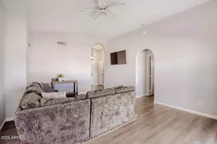 10202 N 87th Ave, Peoria, AZ 85345 - Photo 6