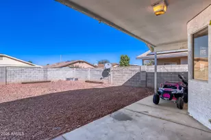 10202 N 87th Ave, Peoria, AZ 85345 - Photo 24