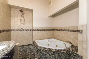 413 E Ellis Dr, Tempe, AZ 85282 - Photo 22