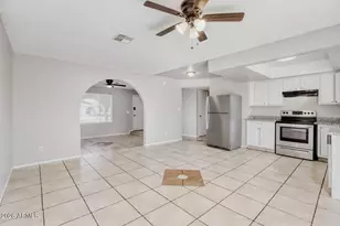 7201 W Rose Ln, Glendale, AZ 85303 - Photo 42