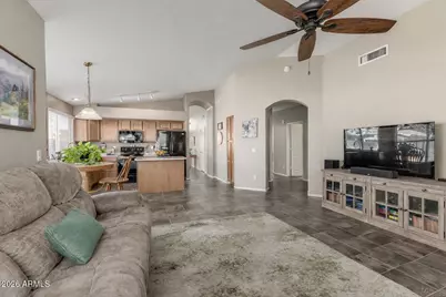 1760 W Browning Way, Chandler, AZ 85286 - Photo 8