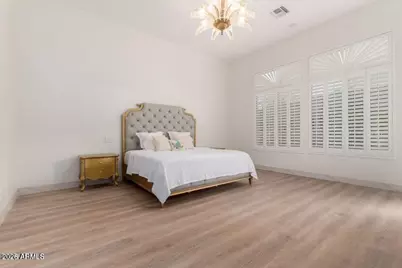 11312 E Greenway Road, Scottsdale, AZ 85260 - Photo 18