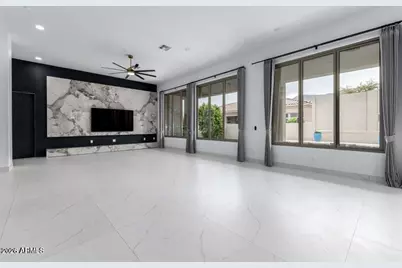 11312 E Greenway Road, Scottsdale, AZ 85260 - Photo 6