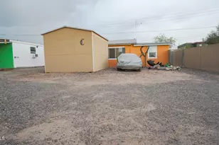 268 N Ocotillo Dr, Apache Junction, AZ 85120 - Photo 30