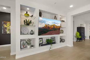 5957 E Salter Dr, Phoenix, AZ 85054 - Photo 16