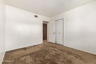 2902 E Claire Dr, Phoenix, AZ 85032 - Photo 26